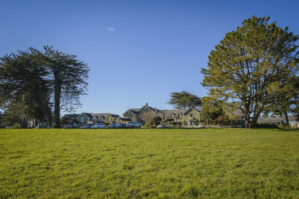 Hill House Inn Mendocino Exterior photo